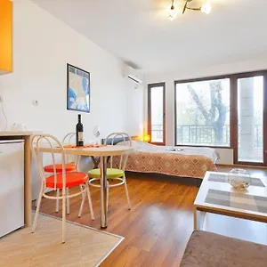  Apartament Студио Ларина Bułgaria